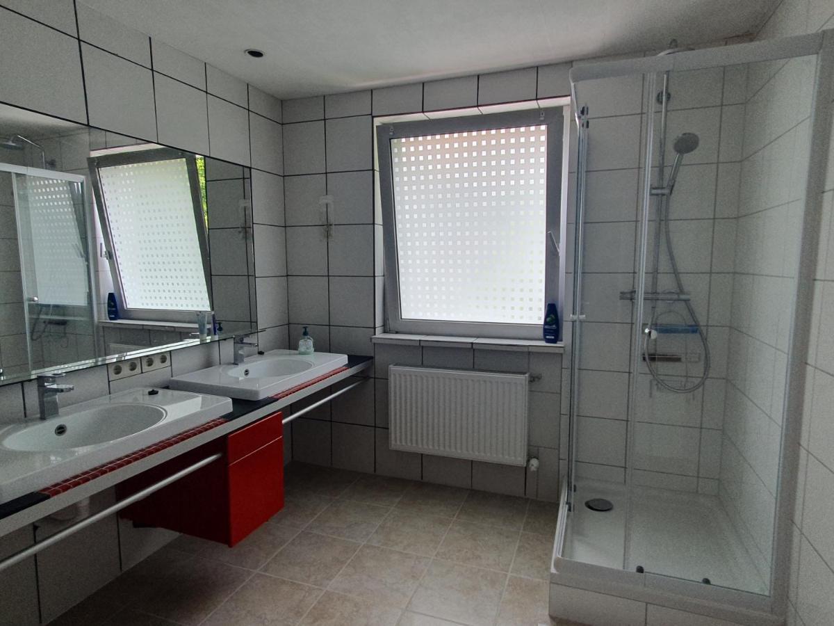 Privatzimmer Im Schlesischen Viertel - Nahe Uniklinik Magonza Esterno foto